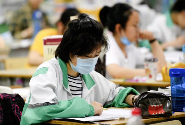 高考三天的科目安排