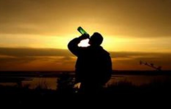 代表廖昌永称年轻偶像不要迷失自我，你认可他的观点吗？