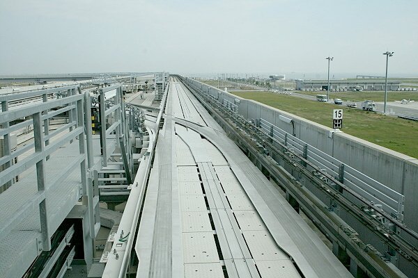 神户人工岛的基础设施