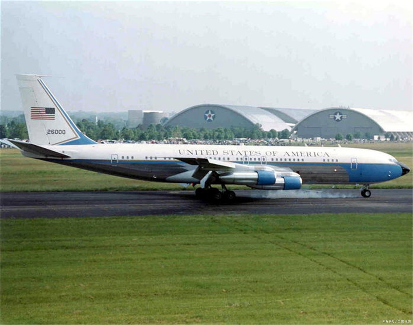 波音737和738的区别