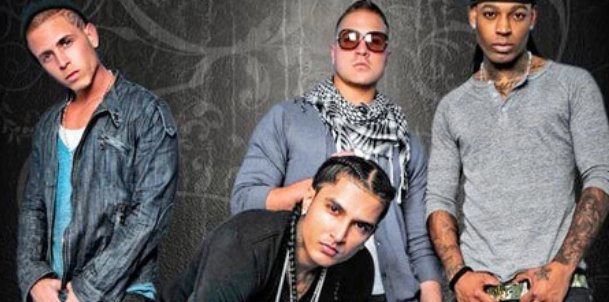 booty music歌词，booty music是一首英文歌吗？