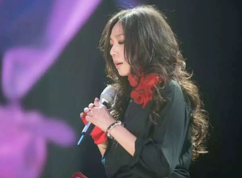 十大催泪情歌伤心