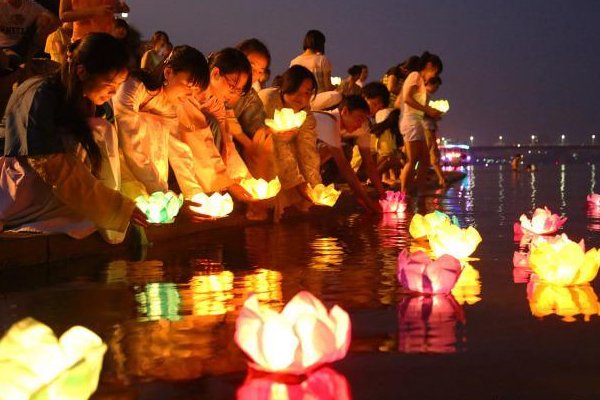 中元普渡什么意思