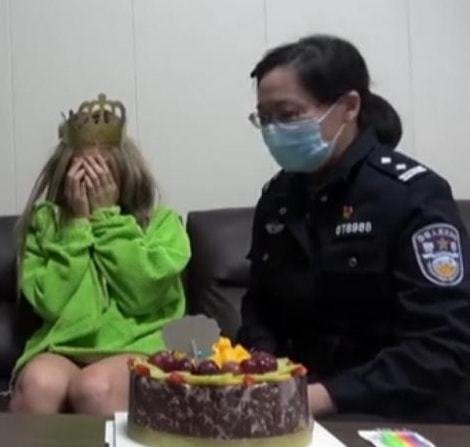 山东民警给涉毒女孩过19岁生日，民警对此是如何回应的？