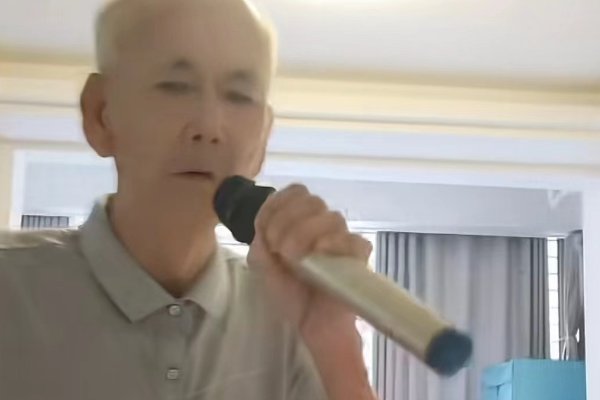 抖音一叶晚舟的老人是啥艺术家