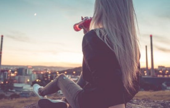 代表廖昌永称年轻偶像不要迷失自我，你认可他的观点吗？