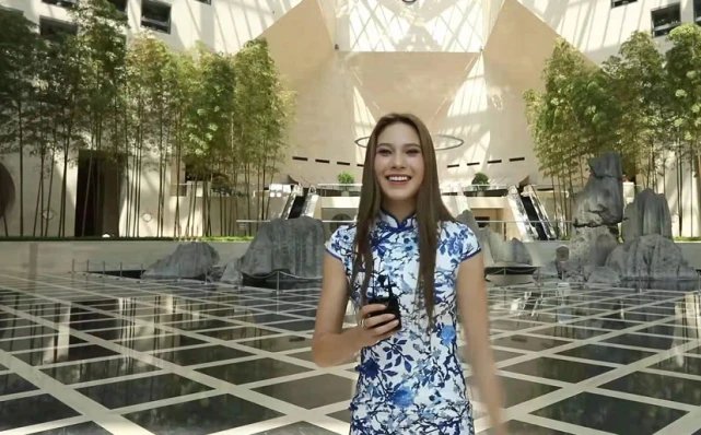 谷爱凌登高中试卷，她年纪轻轻为何能成为大家学习的榜样？