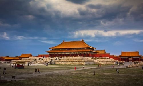 为什么古代人把紫色视为最尊贵的颜色？