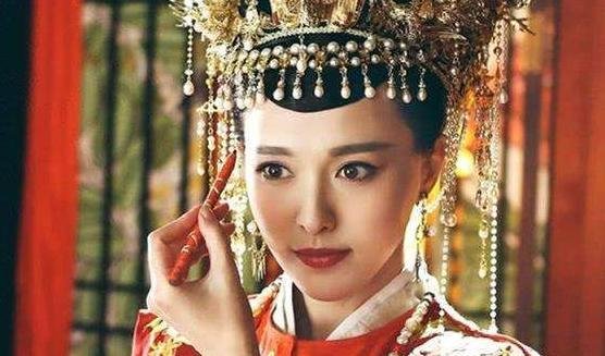 《甄嬛传》中，波斯国进贡给大清的螺子黛是什么？