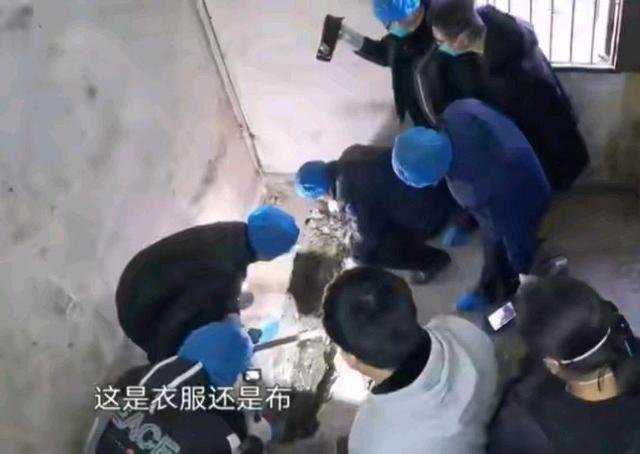 松江县女子被丈夫埋进自家水泥地里20年才发现，凶手的作案动机是什么？