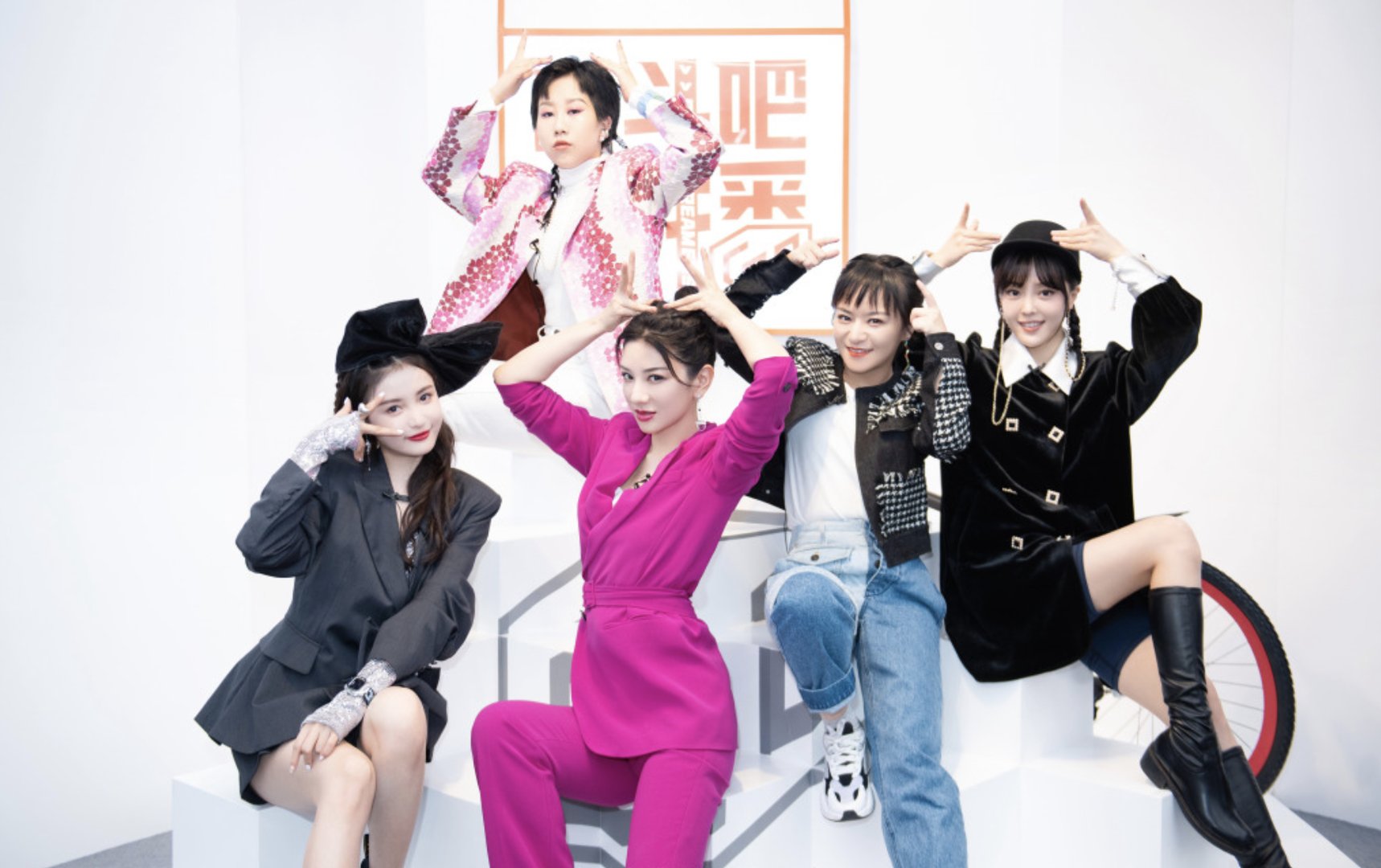 《奋斗吧主播》中各位姐姐都好刚，你觉得她们能和平共处下去吗？