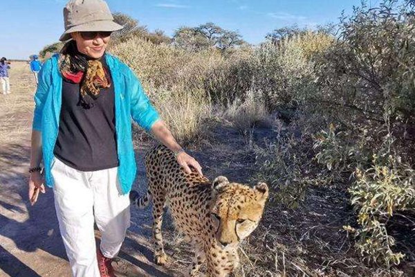 77岁上海阿姨走遍七大洲，你向往这样的生活吗？