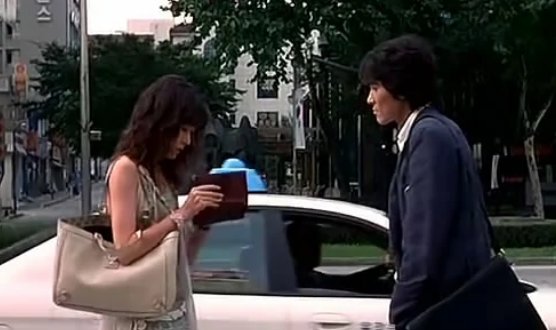 有没有韩国电影《爱人》的下载地址？或者在哪可以看啊？