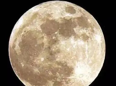 月球在过去25亿年里不断远离地球，这难道是在保持“社交距离”？