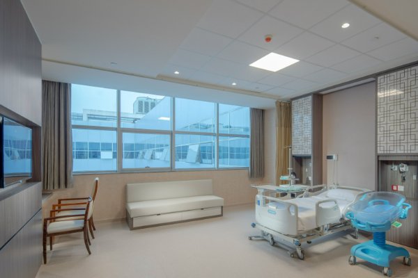 医院国庆节放假吗