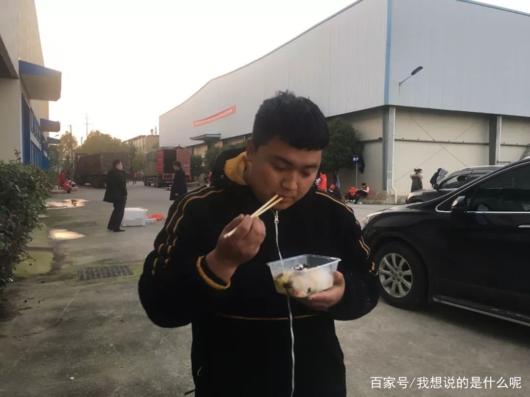 悲痛!去年驰援武汉送菜司机车祸离世,生前有过哪些高光时刻?