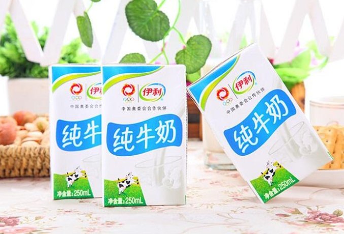 伊利纯牛奶的配料