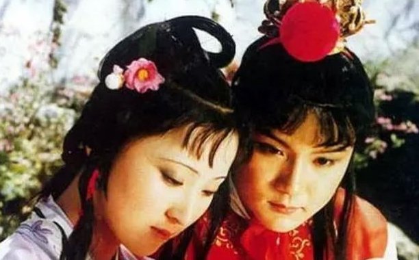 红楼梦的结局到底是怎样的，为什么书上的跟电视的不一样？