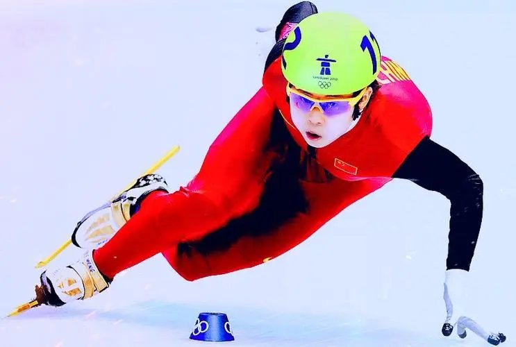 王濛退役了么？没宣布退役以后还会复出么？