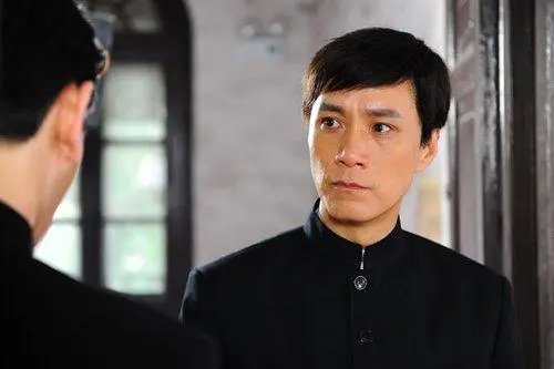 想知道《对手》一共多少集？