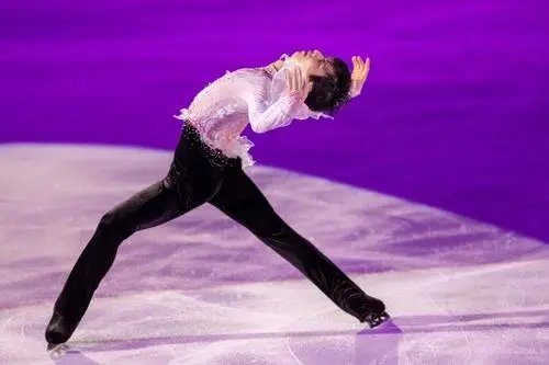 花滑大奖赛中国杯取消,国际滑联将另寻替代城市,哪座城市会代替举办?