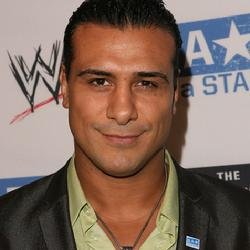 阿尔伯托·德·里奥的特点