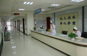 失语患者通过脑机表达声音,脑机是一种什么机器?