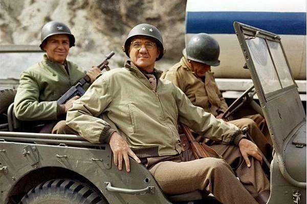 乔治·巴顿被誉为美国的战神级存在，这是为何？