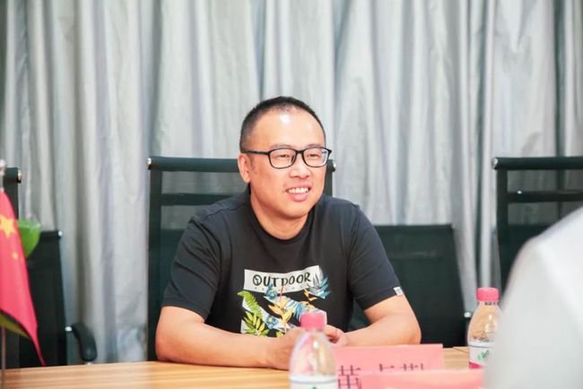 中国嘻哈第一股上市3天股价涨8倍,这家企业都有哪些人的投资?