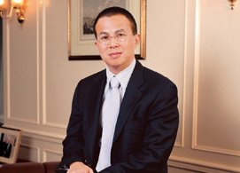 李泽楷力捧25岁模特，曾交往12位知性美女，他的情史有多丰富？