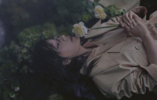 赵薇在接受采访时说捍卫家庭的题材该out了，你们认同这个观点吗？