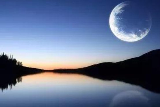 大漠沙如雪的下一句