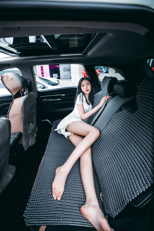 媳妇当启辰星车模，遇见你，是我生命中一场最美丽的意外