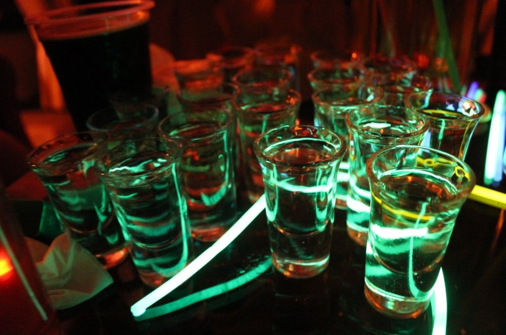 贵州男子报警称4个妖精烧了他家，结果是酒后自己放火，酒后真的会断片吗？