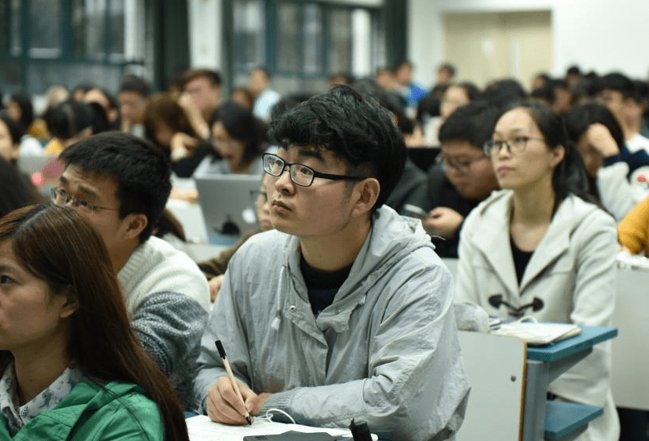 什么叫正相关什么叫负相关？