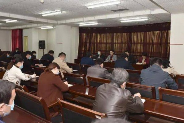 加强干部什么和什么养成着力增强防风险迎挑战