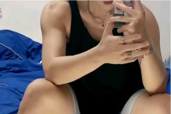 网络词双开门的意思