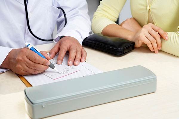 想嫁兵哥哥的援鄂女护士身份造假,她本人是咋回应此事的?