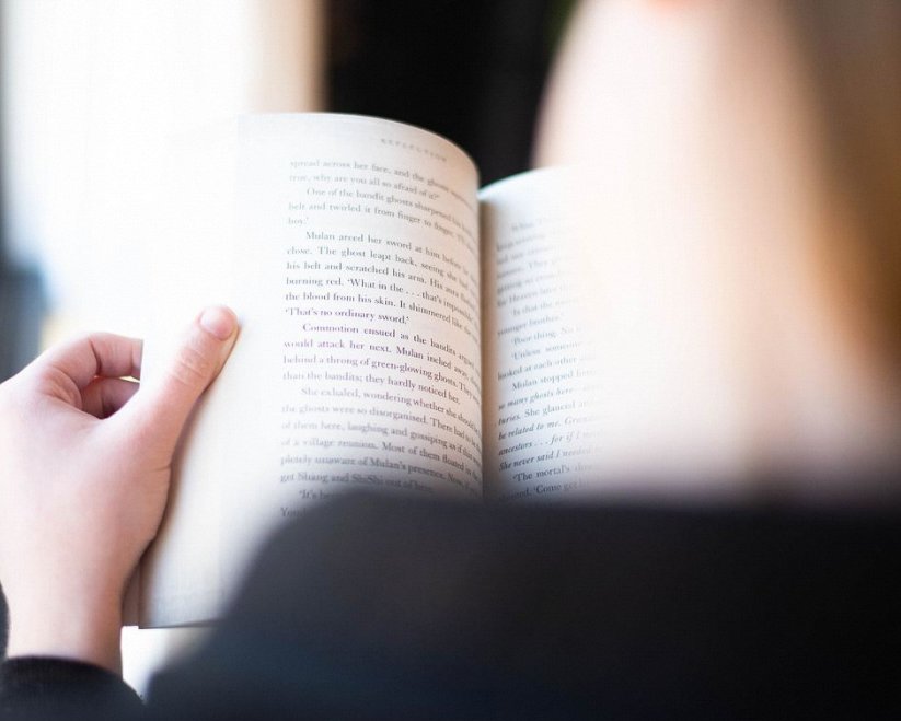 人应该怎么做到自重?