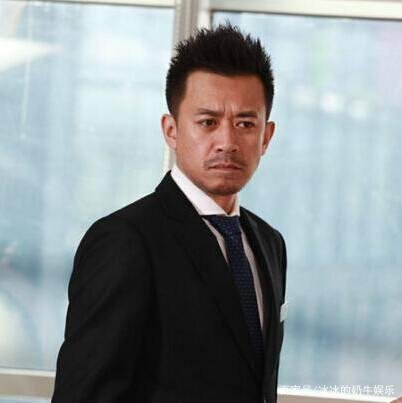 他曾涉毒却没有被封杀，但事业遭受重创，王学兵现在过得怎样？