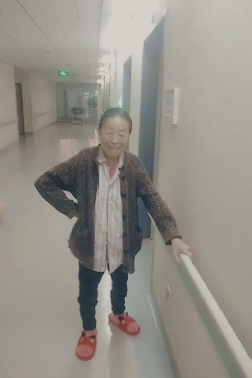 从万人爱的丑娘到万人嫌的老太太，张少华做错了啥？