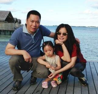 赵薇方辟谣离婚,为何赵薇总被别人猜测离婚?