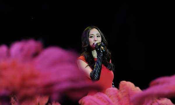 第一句歌词,把你捧在手上,是什么歌曲?