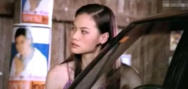 泰剧灵蛇爱讲的是什么