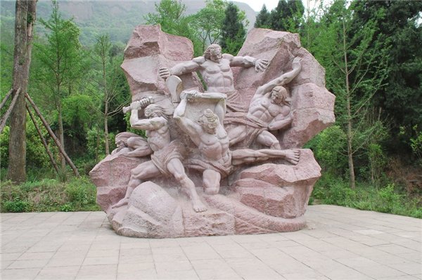 盘古死后，他的身体都化成了什么？