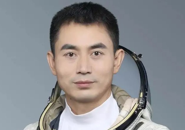 航天员叶光富的爱人是哪里人