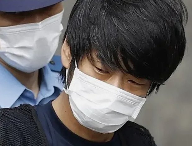 山上彻也的母亲发声：非常抱歉，她现在的道歉还有意义吗？