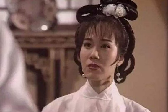 老版仙鹤神针剧情里，麦景婷饰演的白云飞是怎么死的？