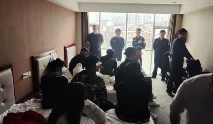 男子打110要求加微信接警员秒懂，有危险不方便报警时都有哪些方法？