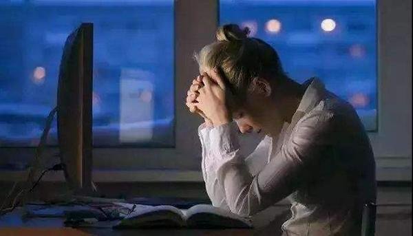 白百何在新剧《我们的婚姻》被拒6次看破防了，全职妈妈重返职场有多难？